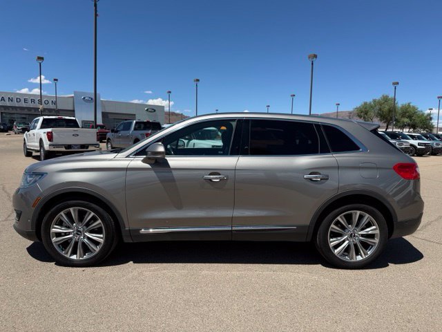 Used 2017 Lincoln MKX Reserve AWD/4WD image 10