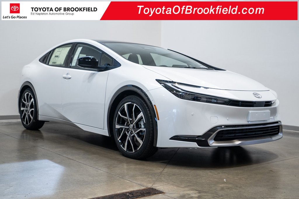 New 2026 Toyota Prius Plug-In Hybrid image 1