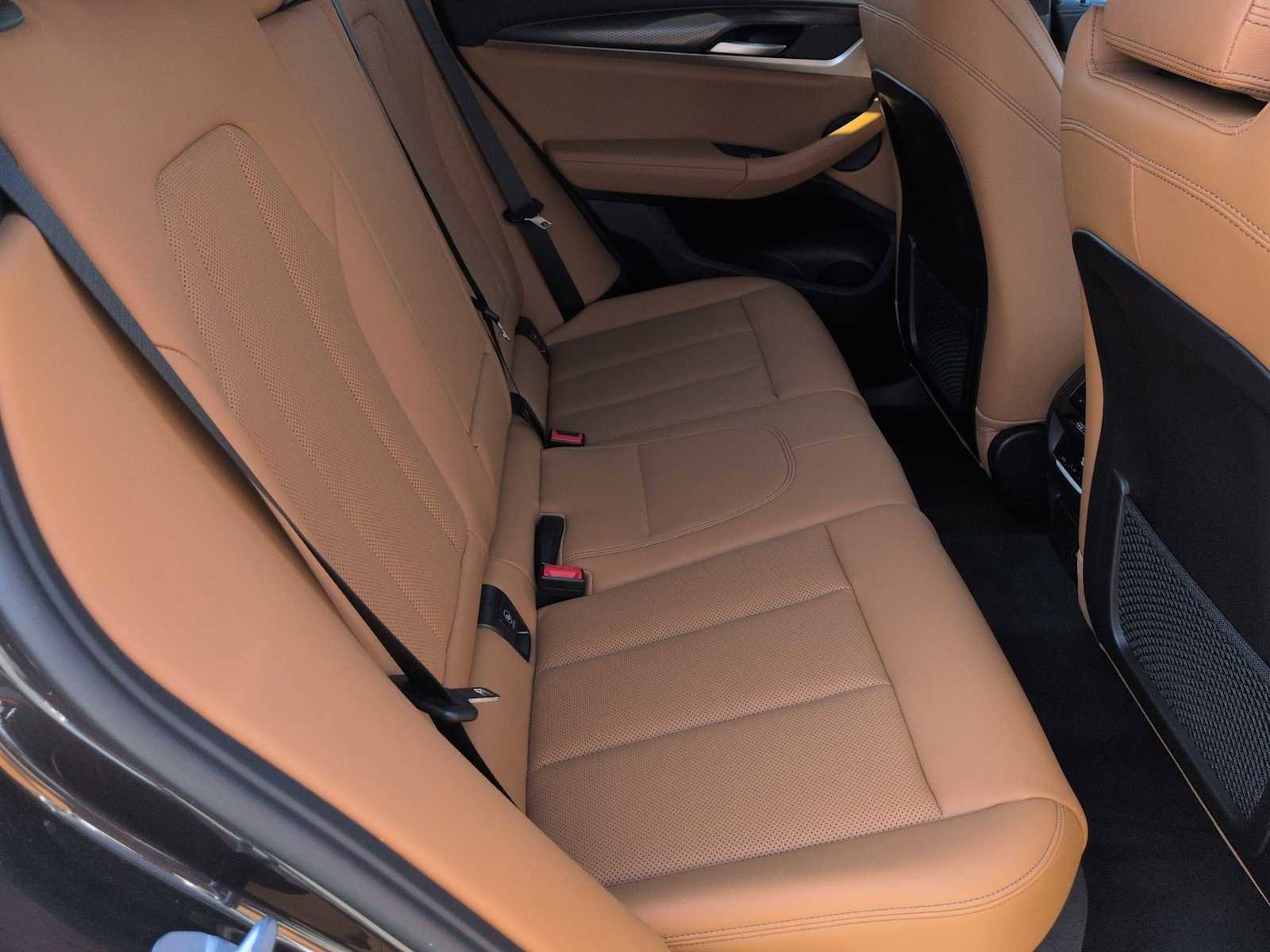 Certified 2024 BMW X3 xDrive30i w/ Premium Package image 21