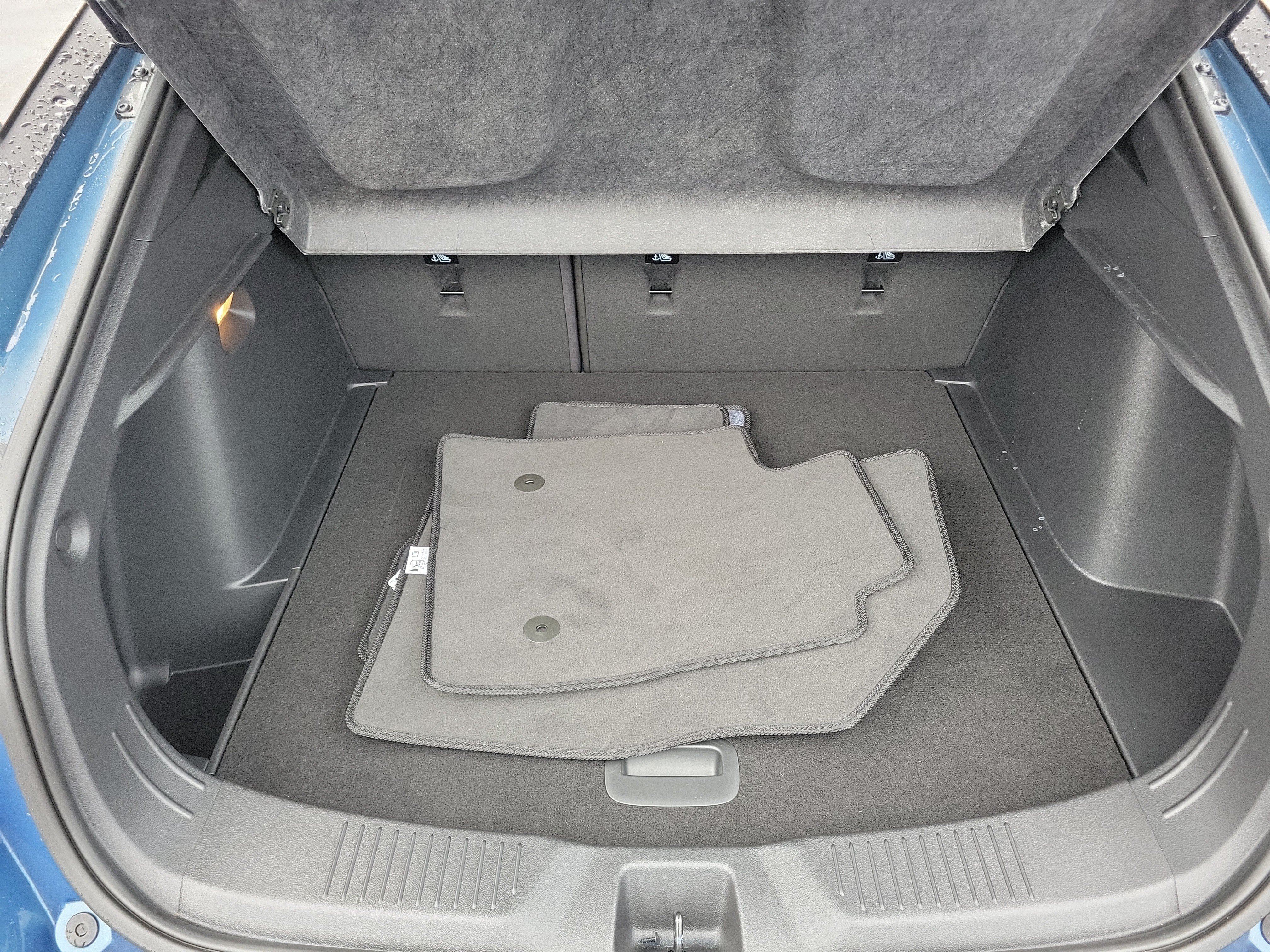 Used 2025 Buick Envista Sport Touring w/ Convenience I Package FWD image 8