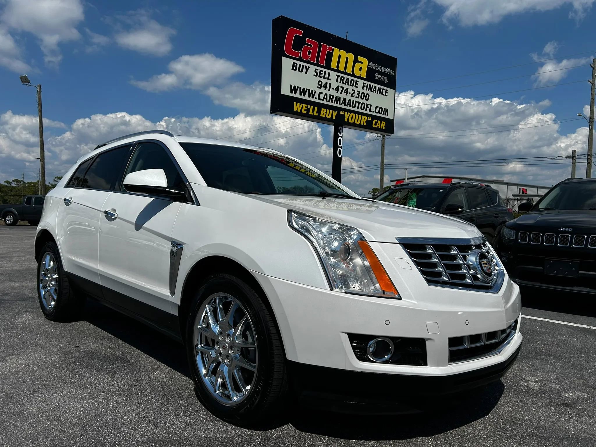 Used 2013 Cadillac SRX Performance FWD image 2