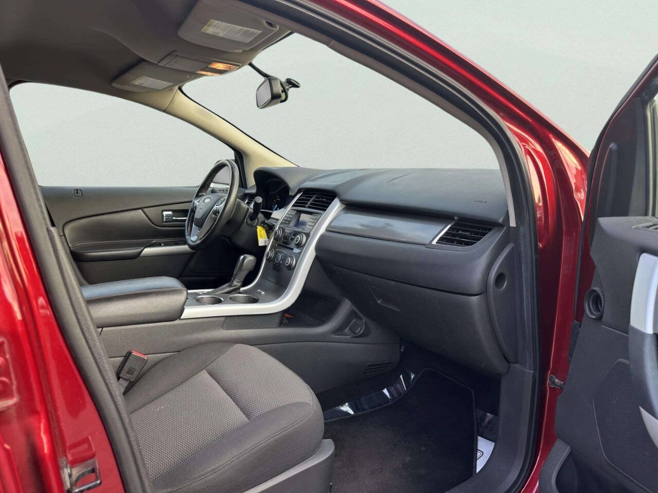 Used 2013 Ford Edge SEL FWD image 17