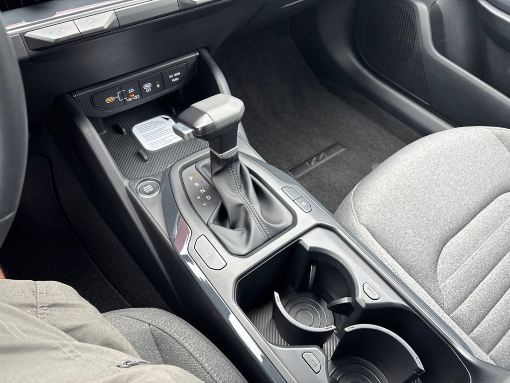 Certified 2025 Kia K4 EX FWD image 32