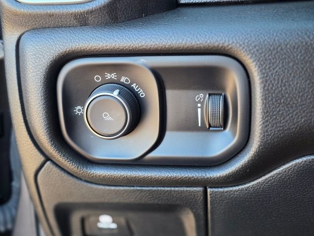 Used 2023 RAM 1500 Big Horn image 33