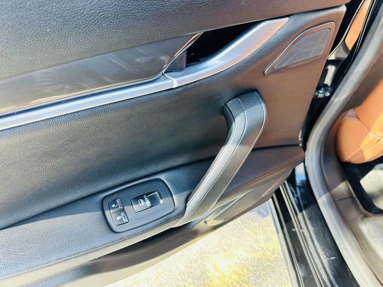 Used 2016 Maserati Ghibli RWD image 20