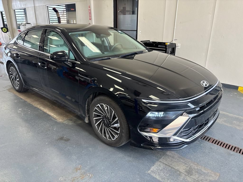 Used 2025 Hyundai Sonata SEL