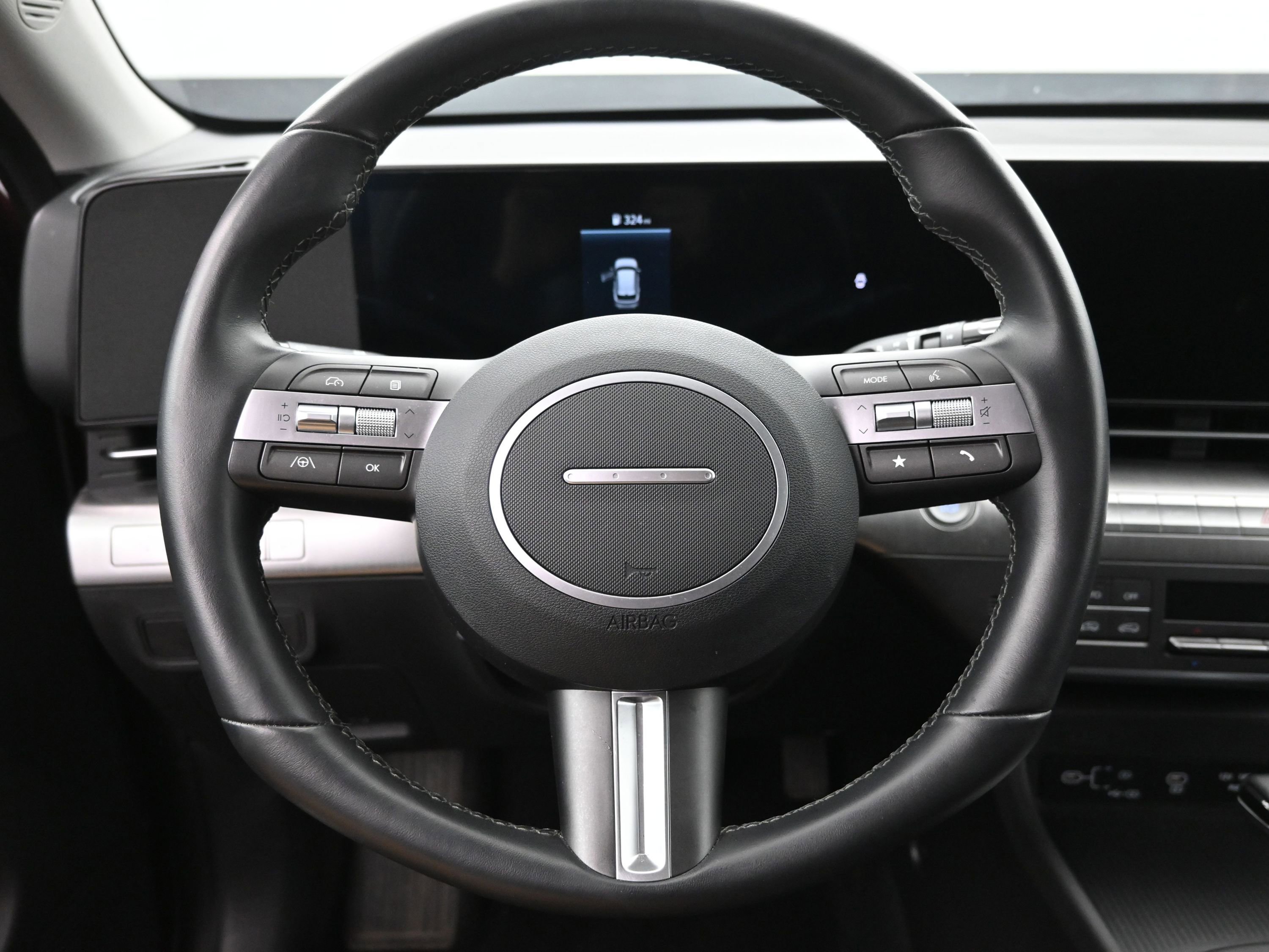 Certified 2025 Hyundai Kona SEL image 13