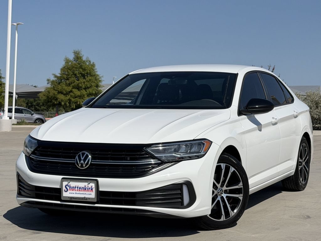 Used 2023 Volkswagen Jetta Sport FWD video 2