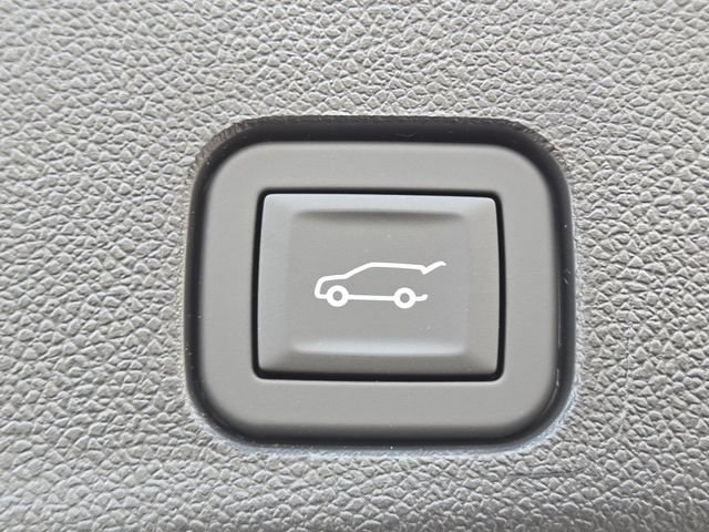 New 2026 Buick Enclave Sport Touring w/ Power Package FWD image 23