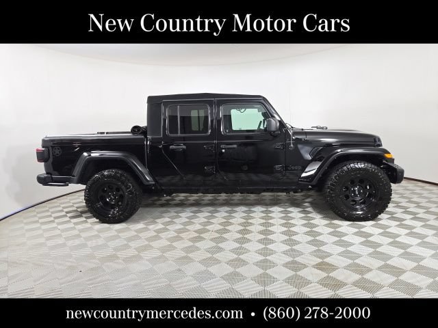Used 2021 Jeep Gladiator Sport AWD/4WD image 11