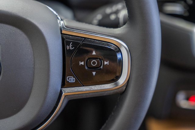 Used 2024 Volvo XC90 T8 Ultimate w/ Protection Package Premier image 23