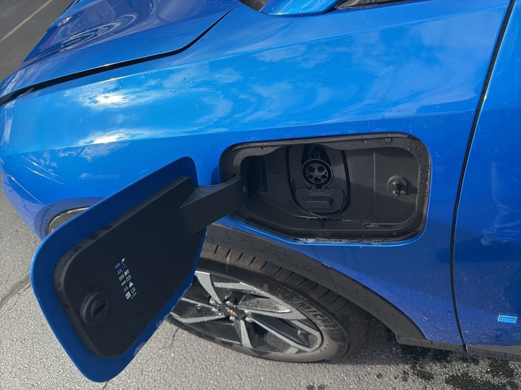 New 2026 Chevrolet Equinox EV LT image 42