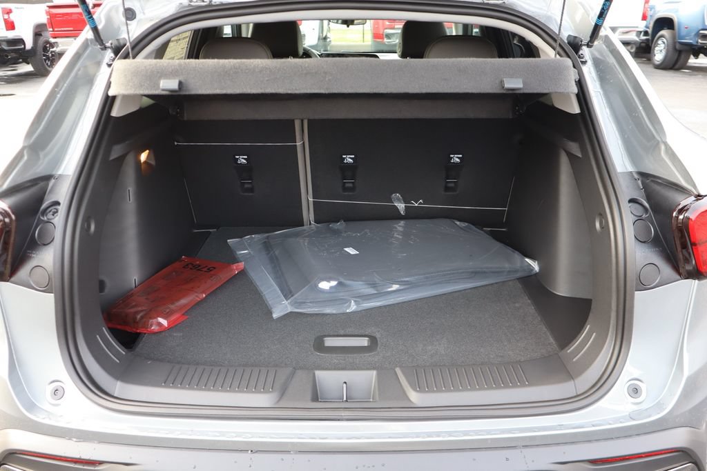 New 2026 Chevrolet Trax ACTIV FWD image 22