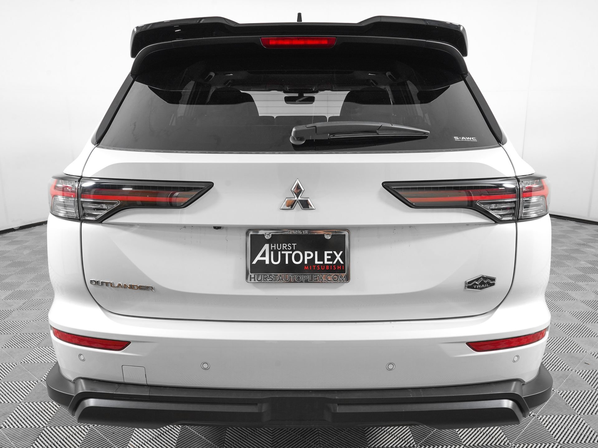 New 2026 Mitsubishi Outlander AWD image 7