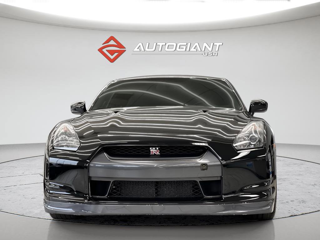 Used 2011 Nissan GT-R Premium image 12