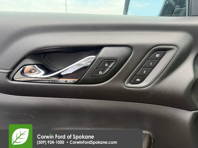 Used 2020 GMC Acadia SLT w/ Premium Package AWD/4WD image 25