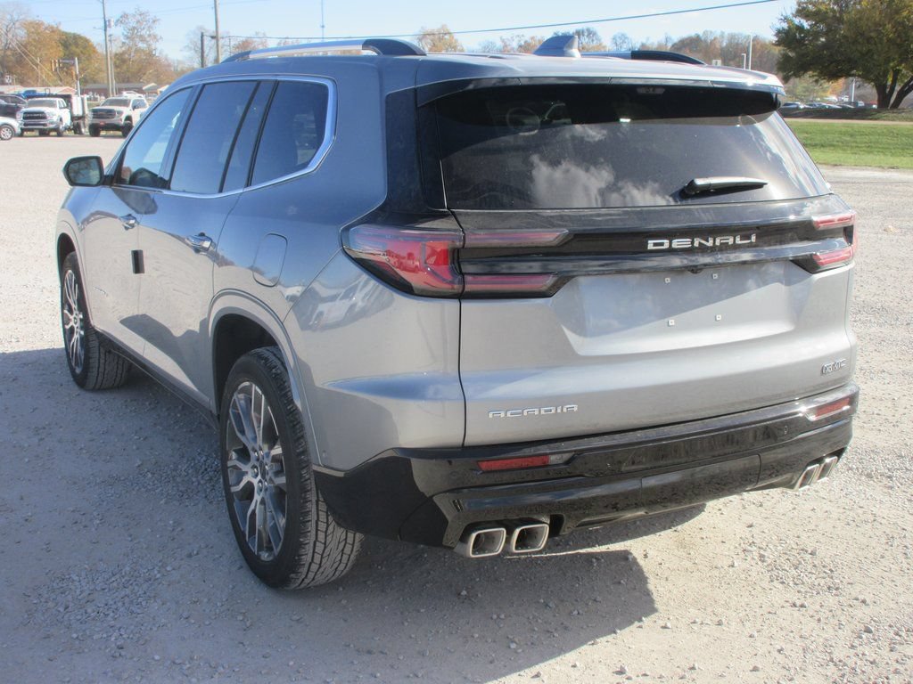 New 2026 GMC Acadia Denali Ultimate FWD image 7
