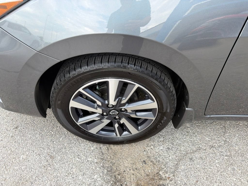 Used 2024 Nissan Versa S w/ S Plus Package FWD image 9