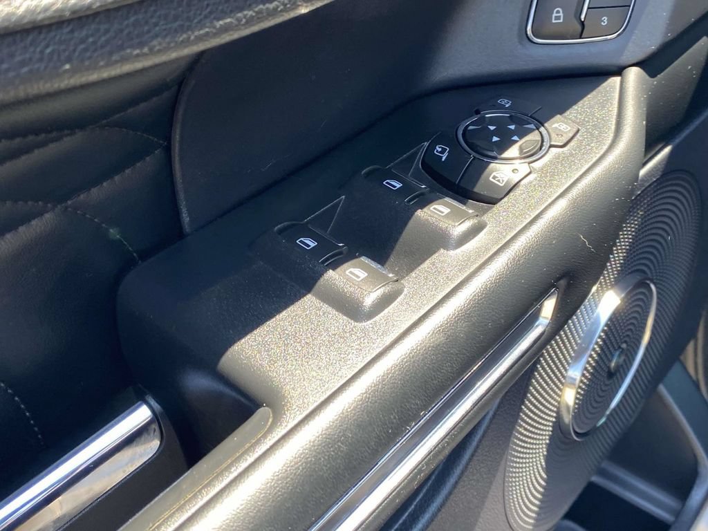 Used 2019 Ford Expedition Platinum AWD/4WD image 21