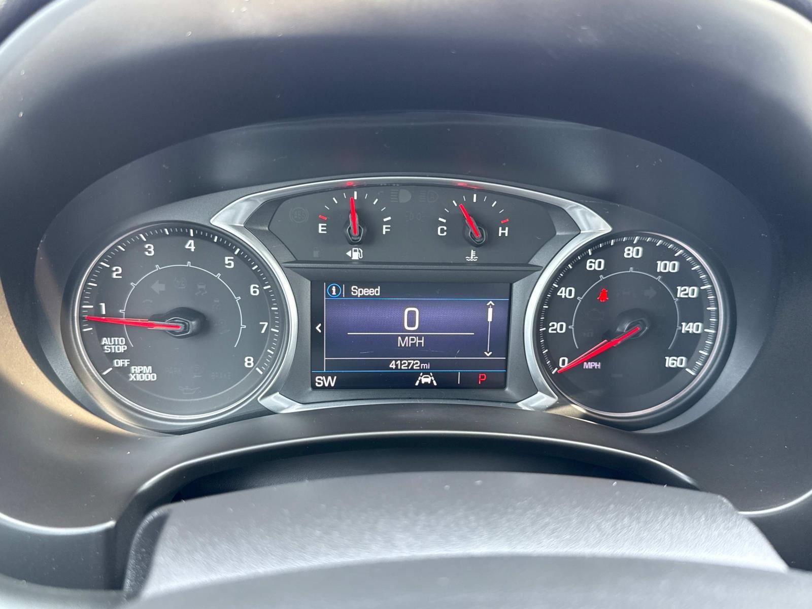 Used 2022 GMC Terrain SLE image 11