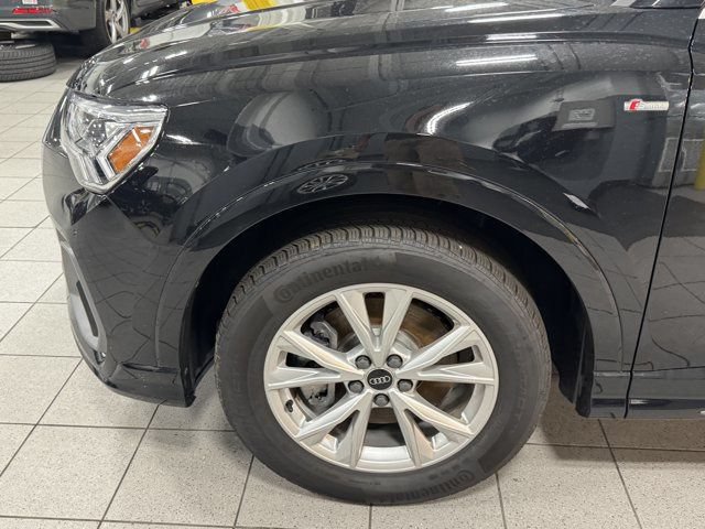 Certified 2025 Audi Q3 2.0T Premium AWD/4WD image 10