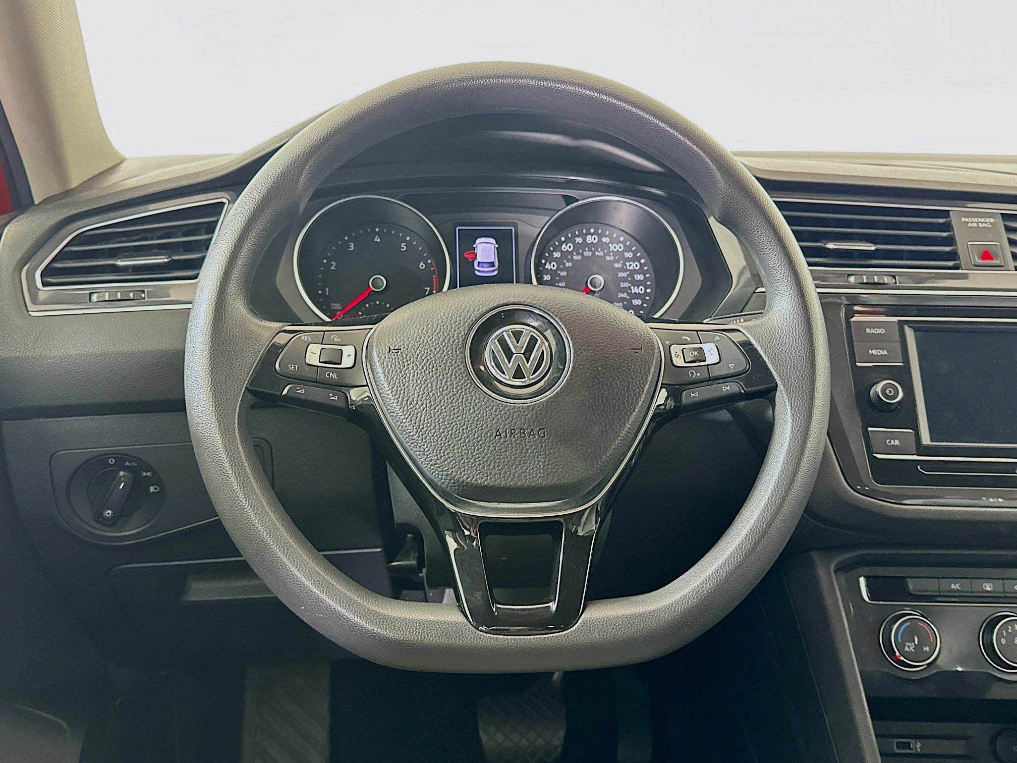 Used 2018 Volkswagen Tiguan S FWD image 18