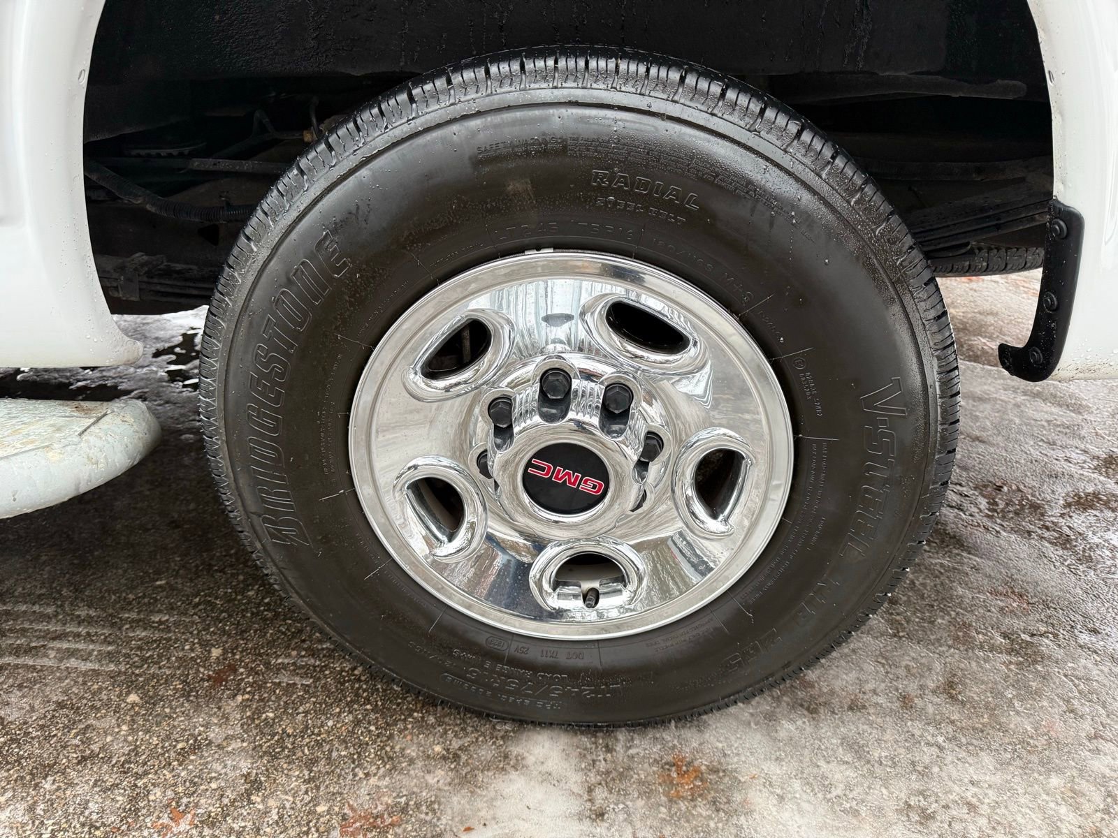 Used 2023 GMC Savana 2500 image 19