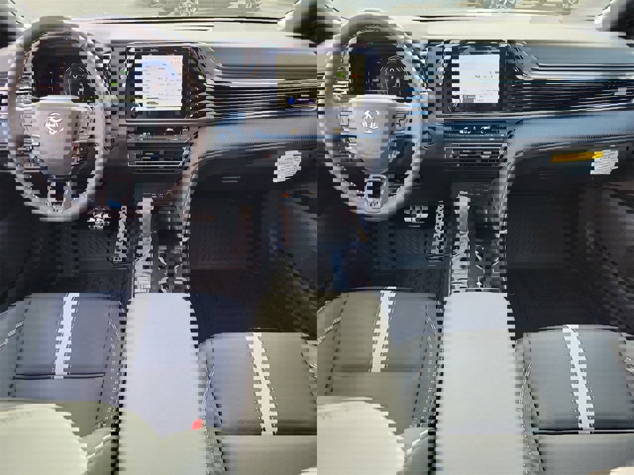 Used 2026 Toyota Camry SE image 13