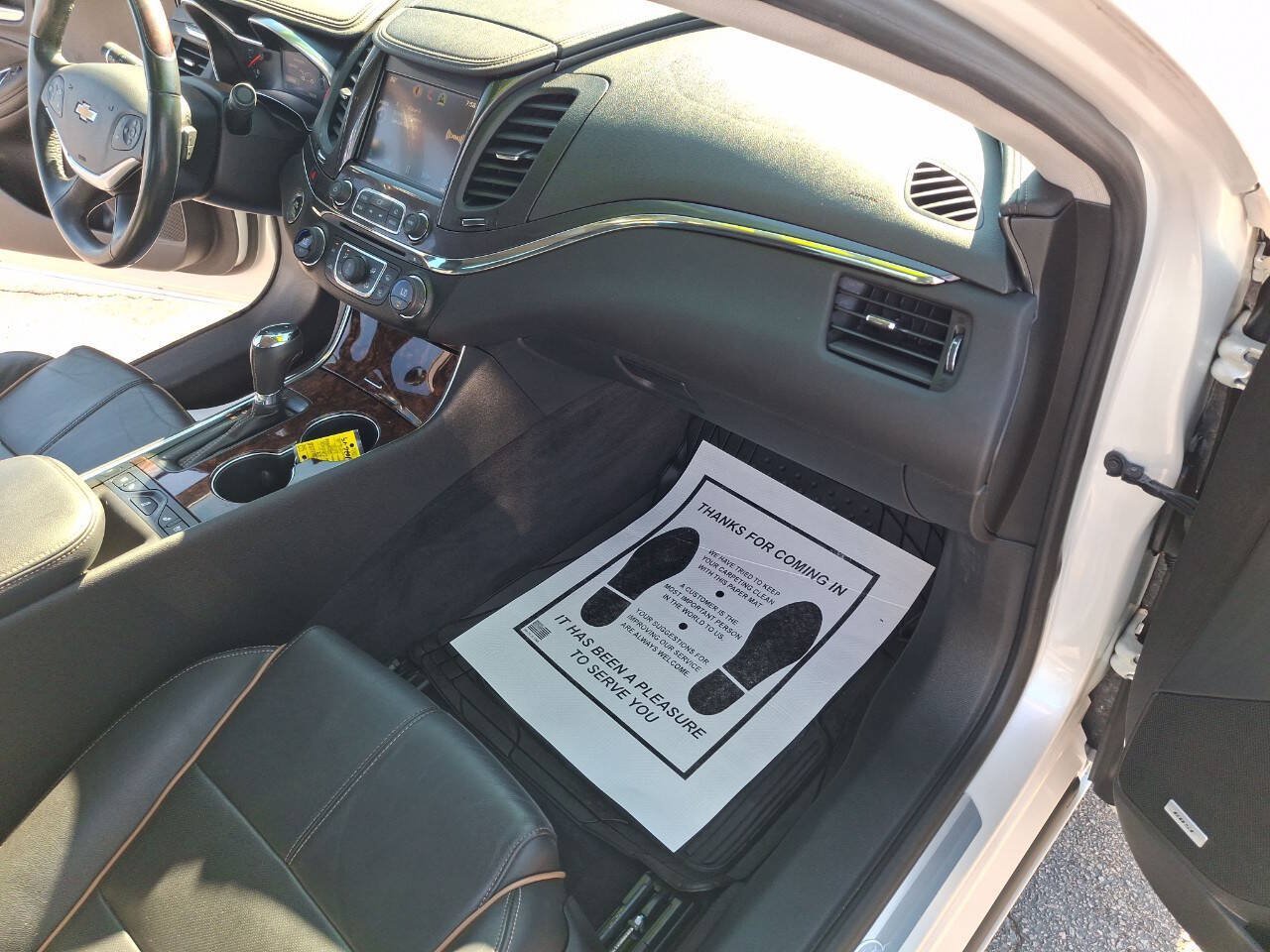 Used 2014 Chevrolet Impala LTZ FWD image 21