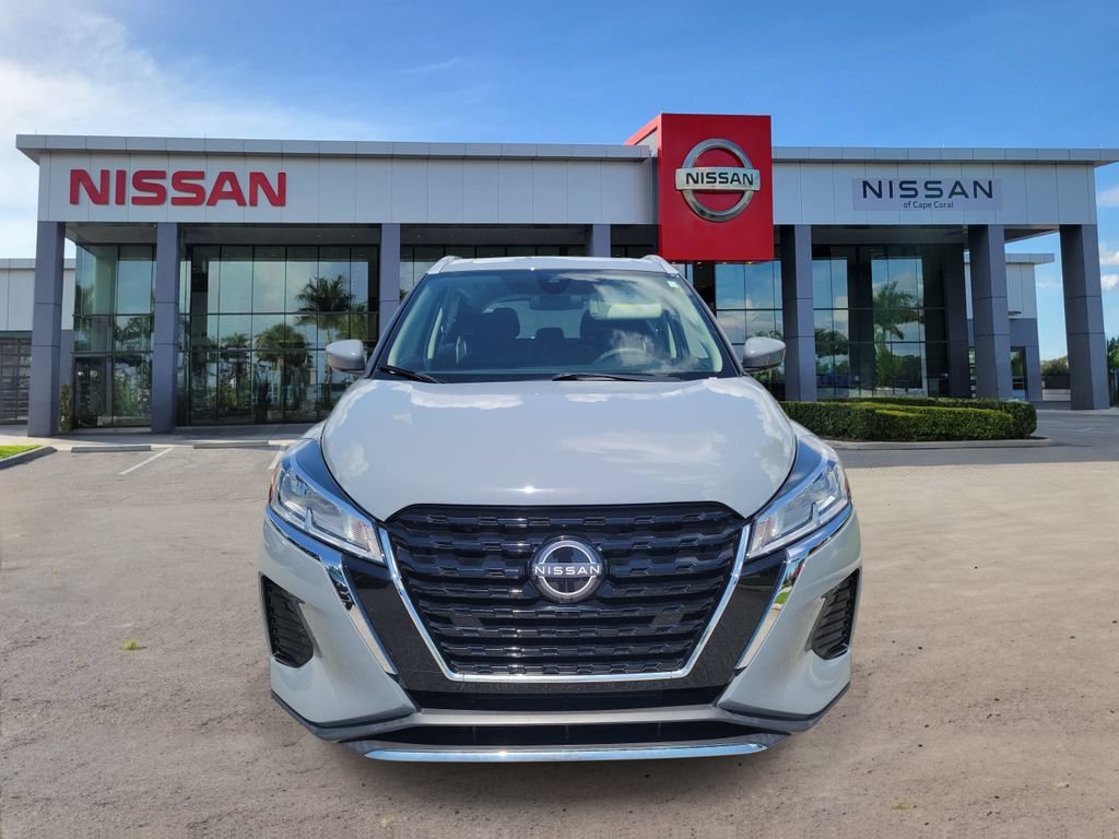 Used 2023 Nissan Kicks SV FWD image 6