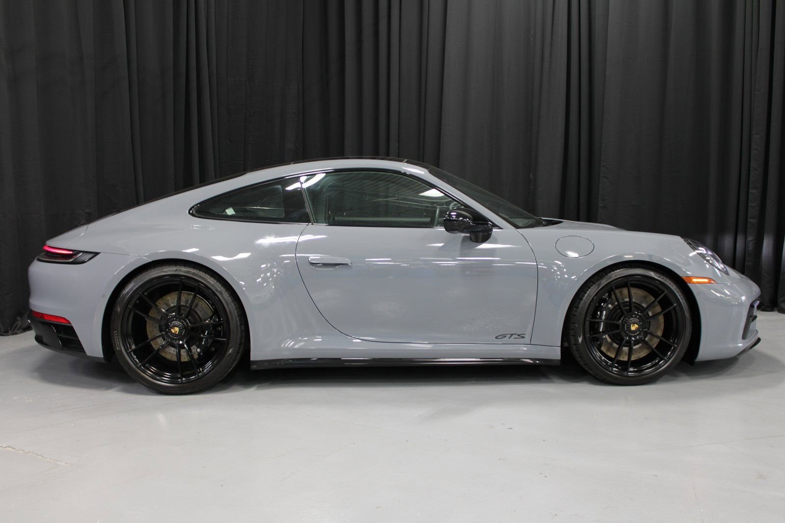 Certified 2024 Porsche 911 Carrera 4 GTS image 9