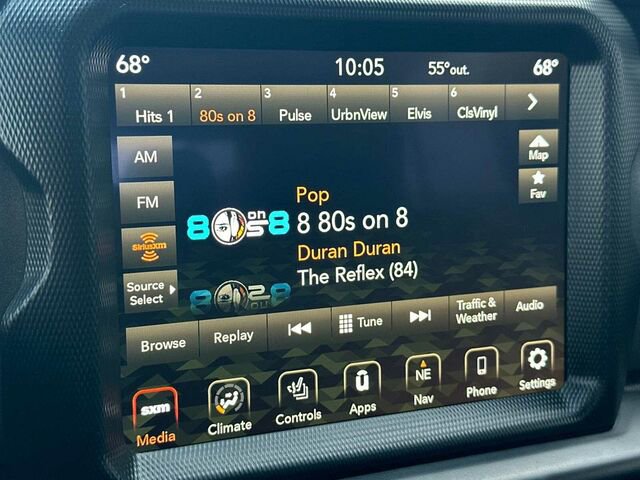 Used 2023 Jeep Gladiator Mojave w/ Cold Weather Group image 21