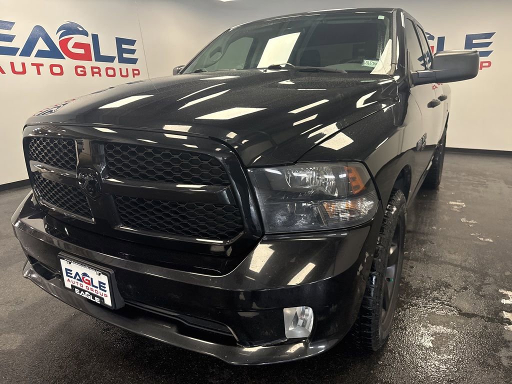 Used 2017 RAM 1500 Express w/ Black Ram 1500 Express Group image 3