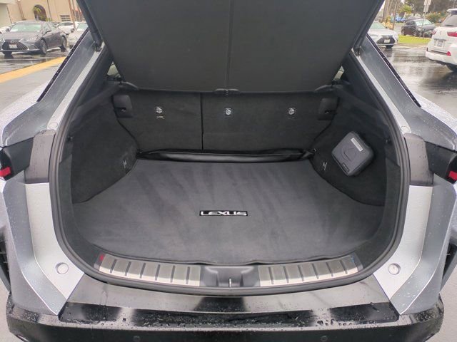 Used 2023 Lexus RZ 450e Premium w/ Accessory Package (Z1) image 28