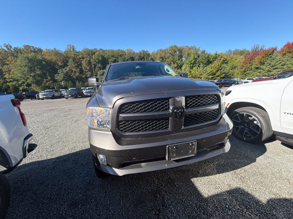 Used 2017 RAM 1500 Express AWD/4WD image 2