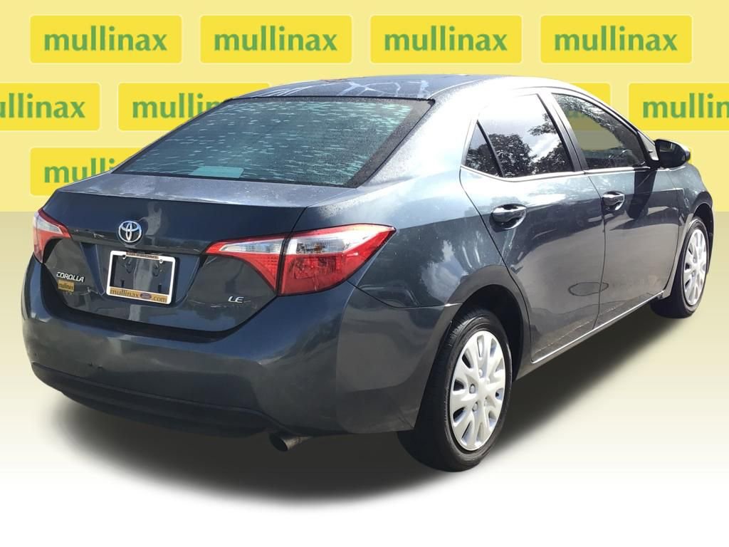 Used 2015 Toyota Corolla LE FWD image 4