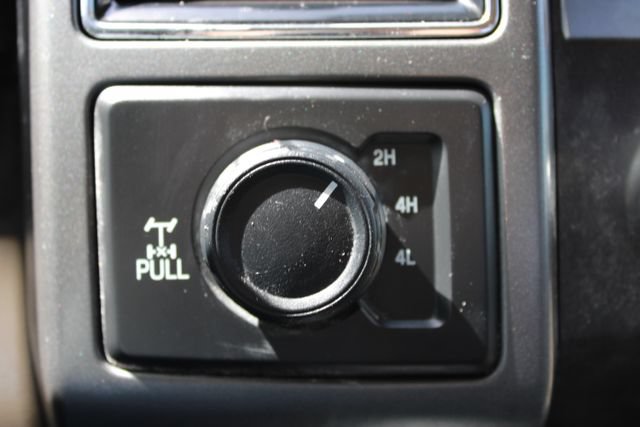 Used 2019 Ford F250 XLT w/ XLT Premium Package AWD/4WD image 26