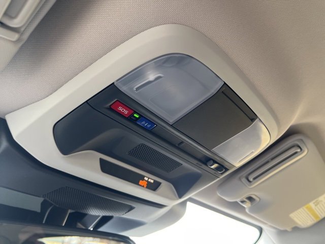 Used 2025 Subaru Crosstrek 2.5i Premium image 27