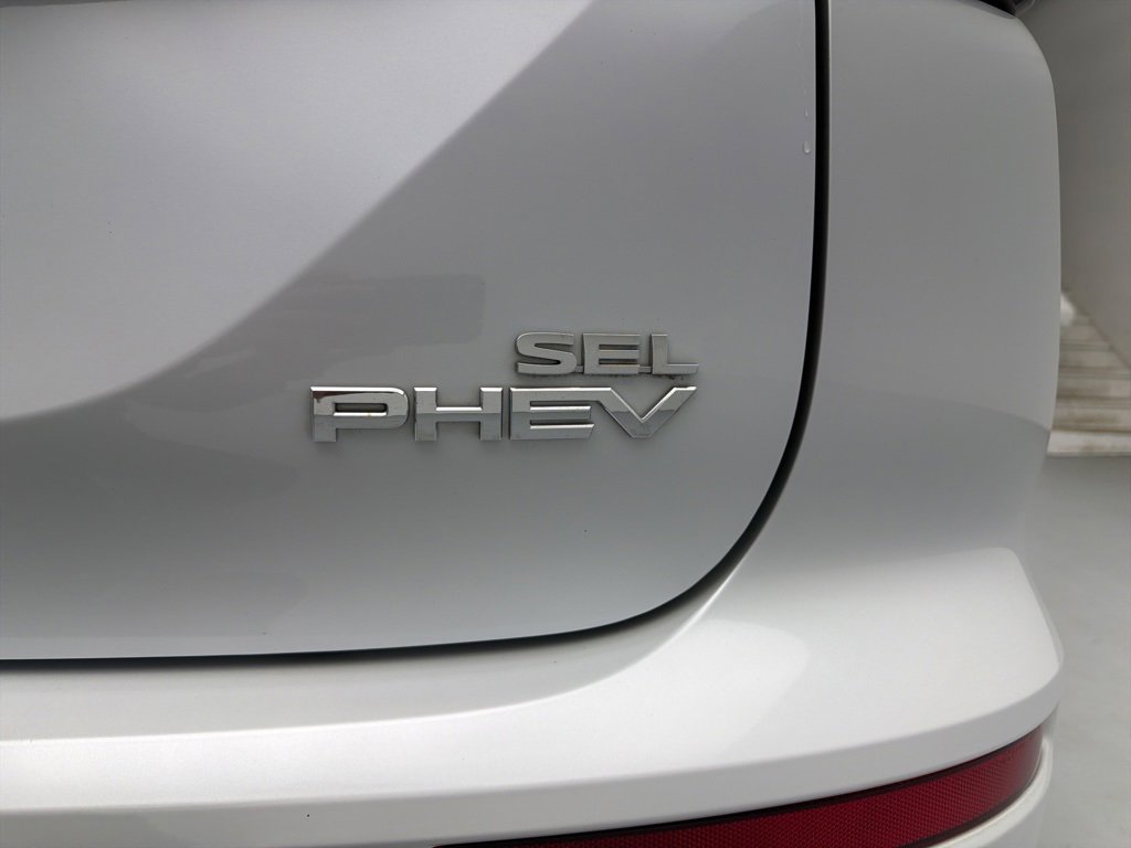 Used 2023 Mitsubishi Outlander SEL image 62