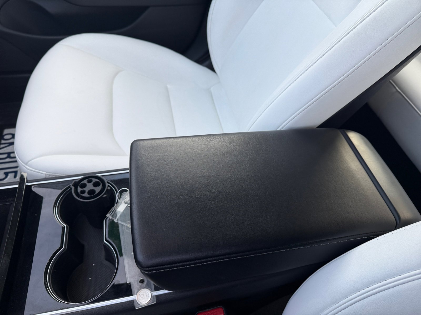 Used 2018 Tesla Model 3 Long Range image 14