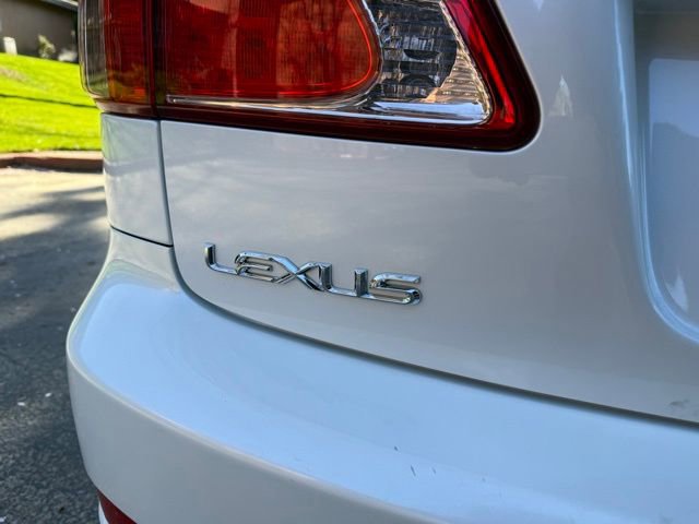 Used 2011 Lexus IS 250 w/ Premium Pkg Value Edition image 30