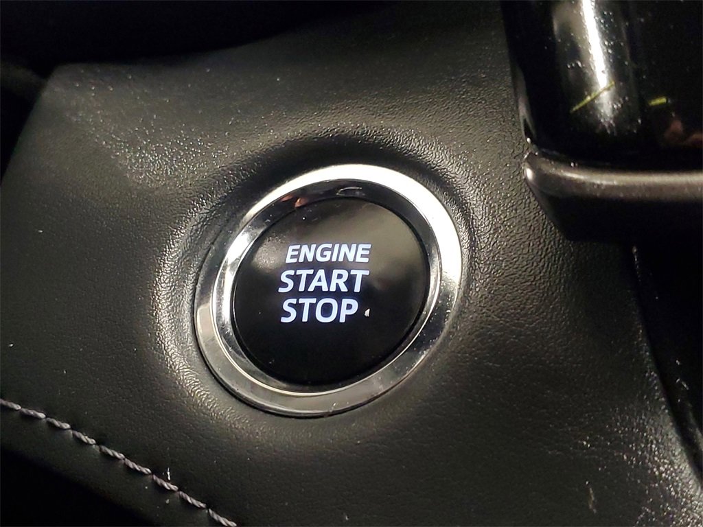 Used 2023 Toyota Highlander LE image 30