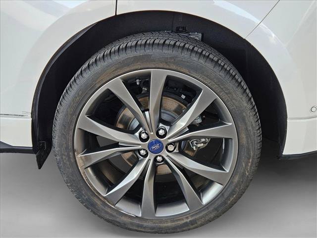 Used 2018 Ford Edge Sport w/ Equipment Group 401A AWD/4WD image 18