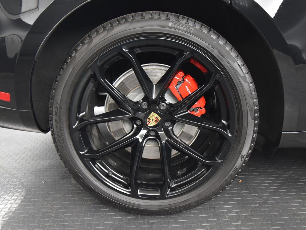 Certified 2024 Porsche Macan GTS AWD/4WD image 15