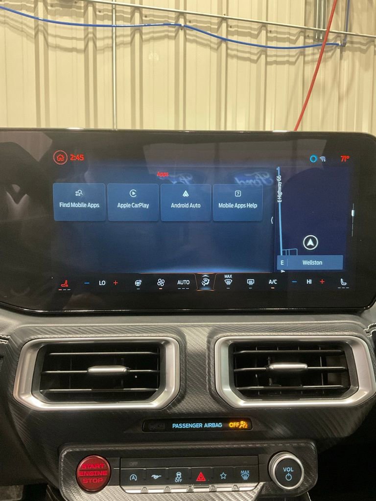 Used 2024 Ford Mustang Premium image 17