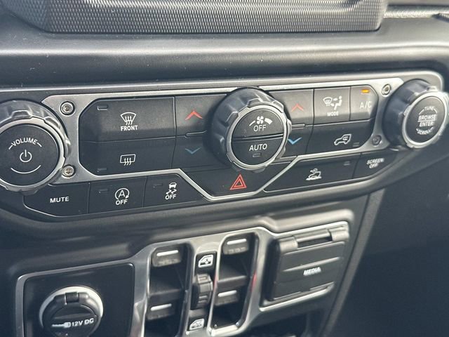 Used 2022 Jeep Wrangler Unlimited Sport AWD/4WD image 29