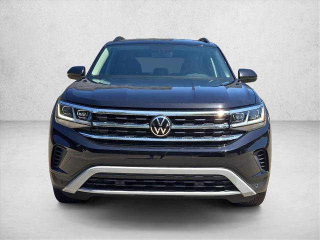 Used 2023 Volkswagen Atlas SE w/ Black Wheel Package FWD image 2