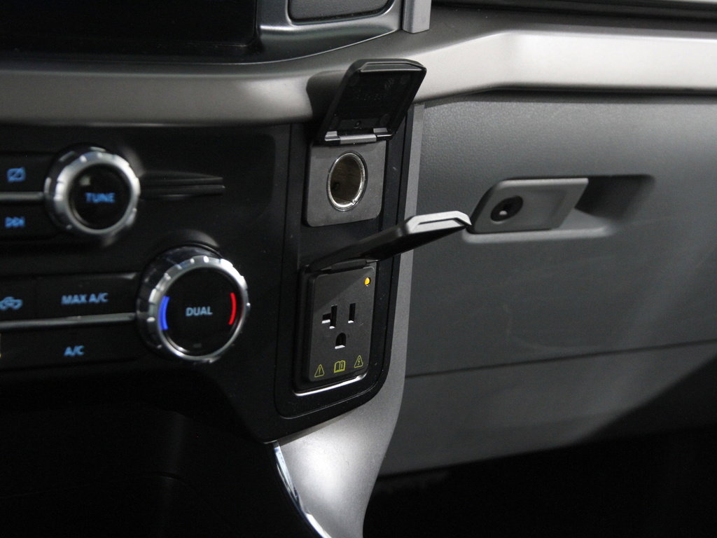 Used 2024 Ford F150 XLT w/ Mobile Office Package image 19