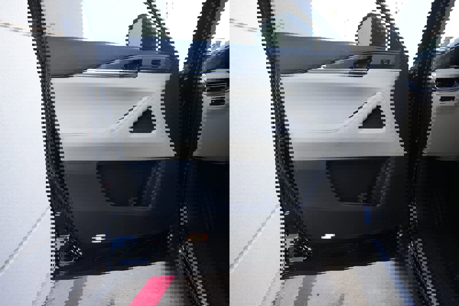 Certified 2023 INFINITI QX60 Luxe w/ Cargo Package image 18