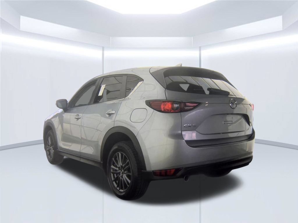 Used 2021 MAZDA CX-5 Touring FWD image 4